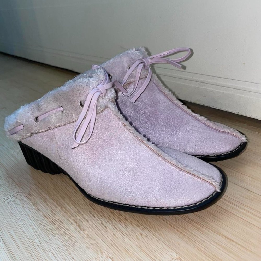Vintage Anne Klein New York Pink/Purple Fuzzy Suede Slide Wedges